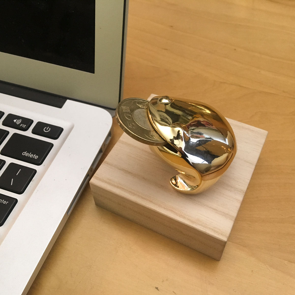 Lucky Ninety - Red Bronze